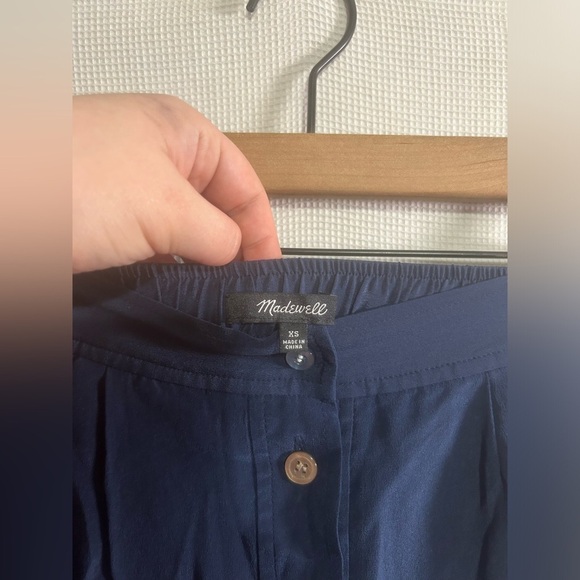 Madewell 100% silk mid length skirt - Picture 4 of 6